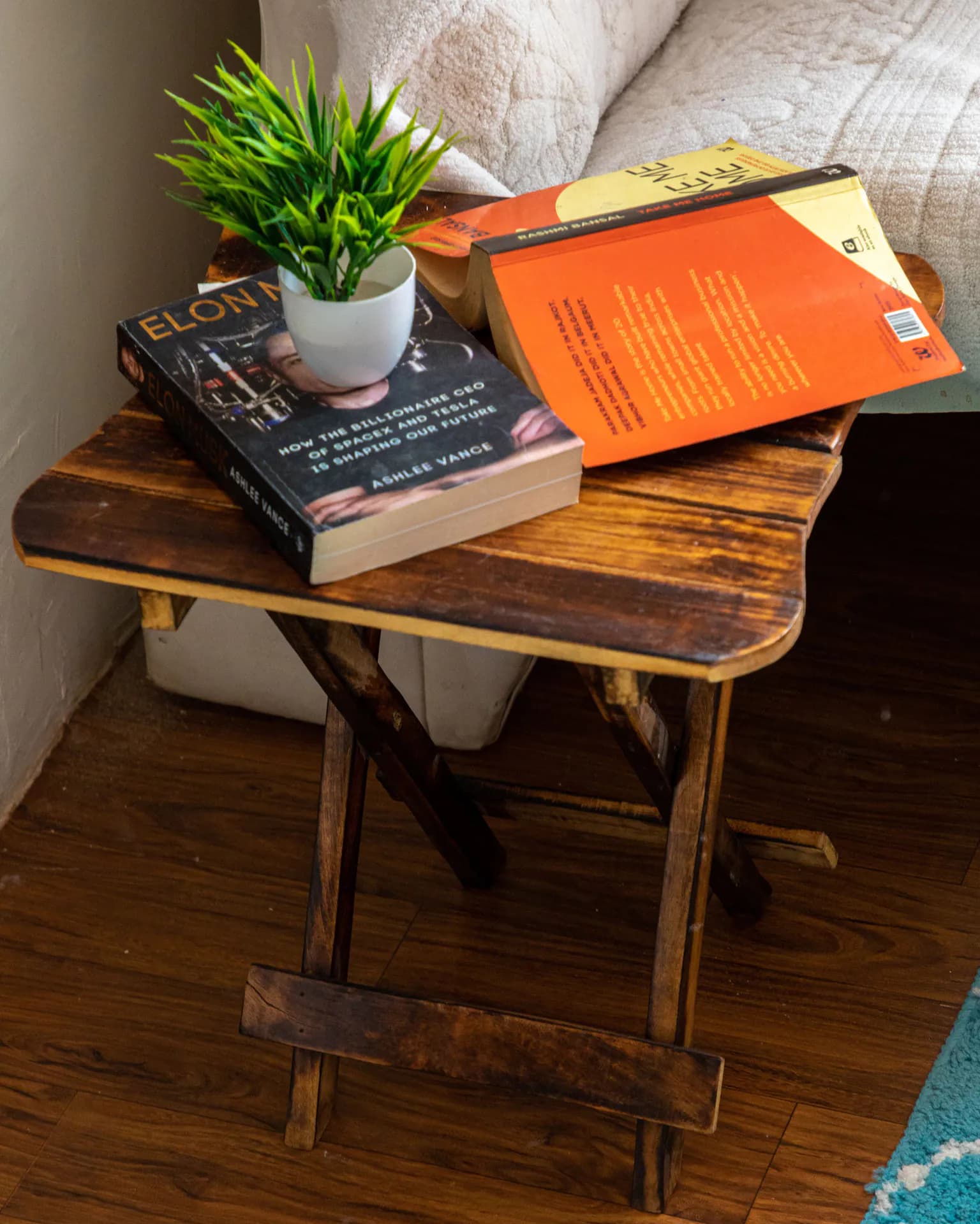 Cozy Suite Bedside Books