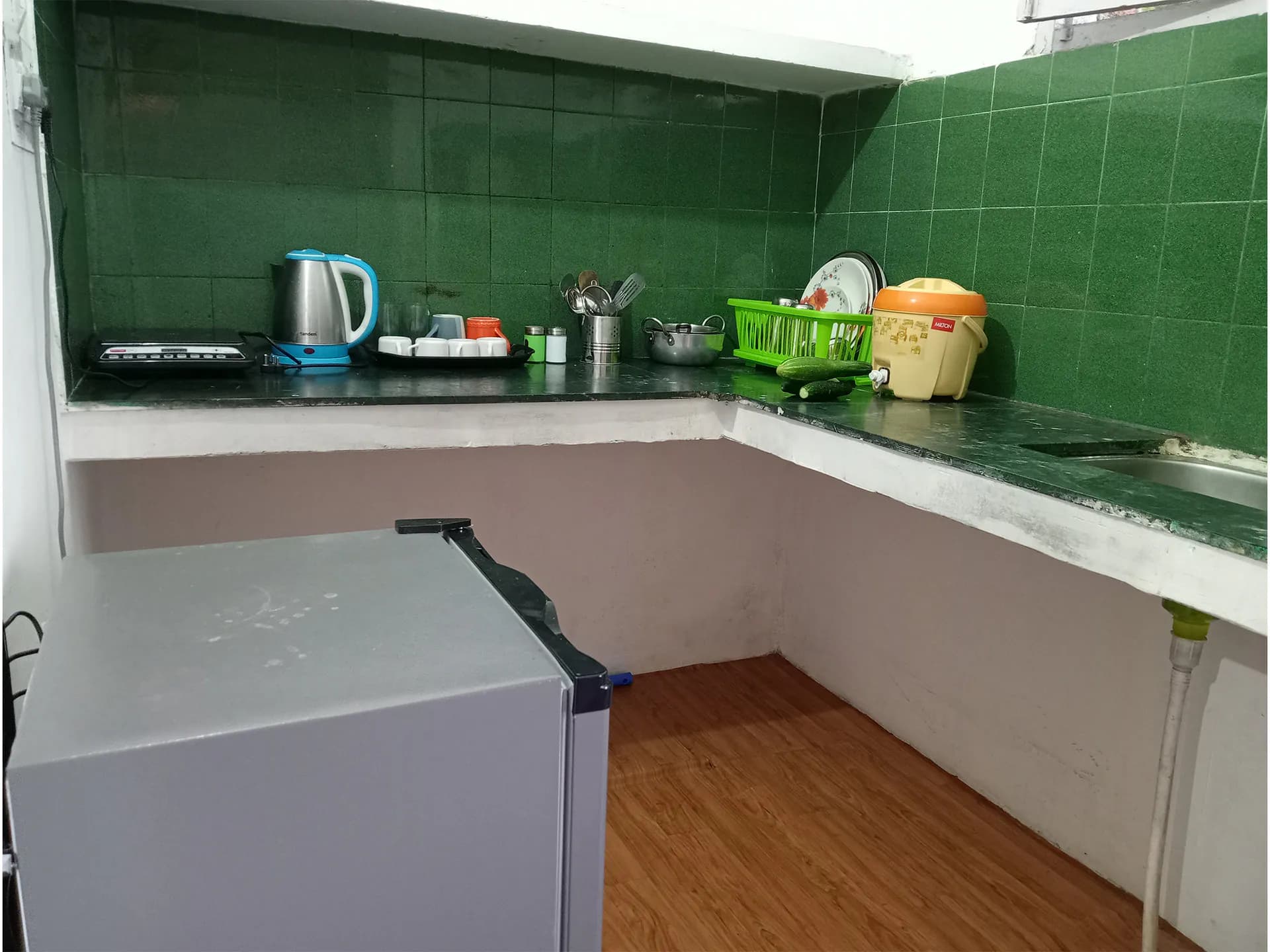 Cozy Suite Functional Kitchen Meals 1