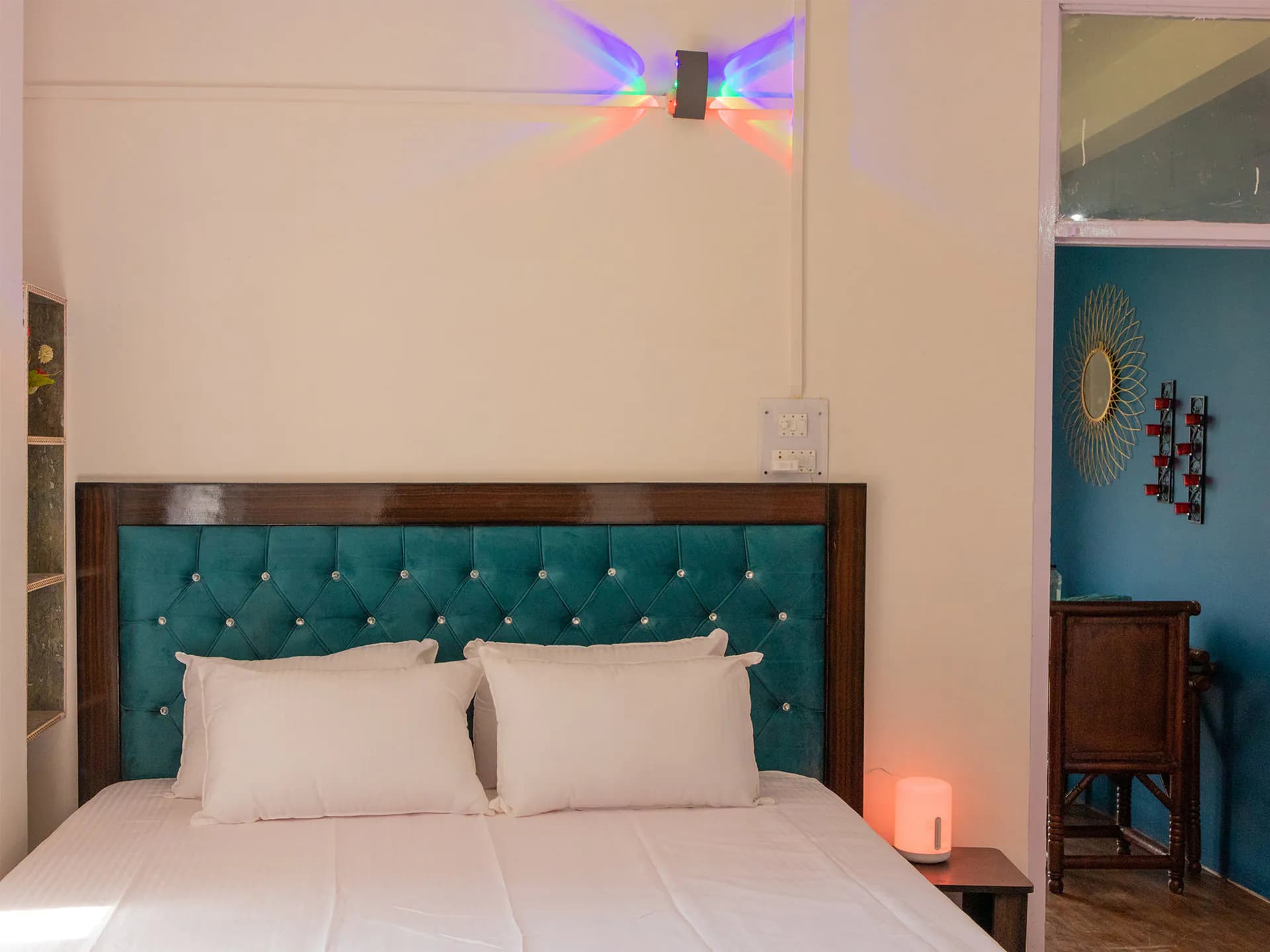 Cozy Suite Kingsize Bedroom