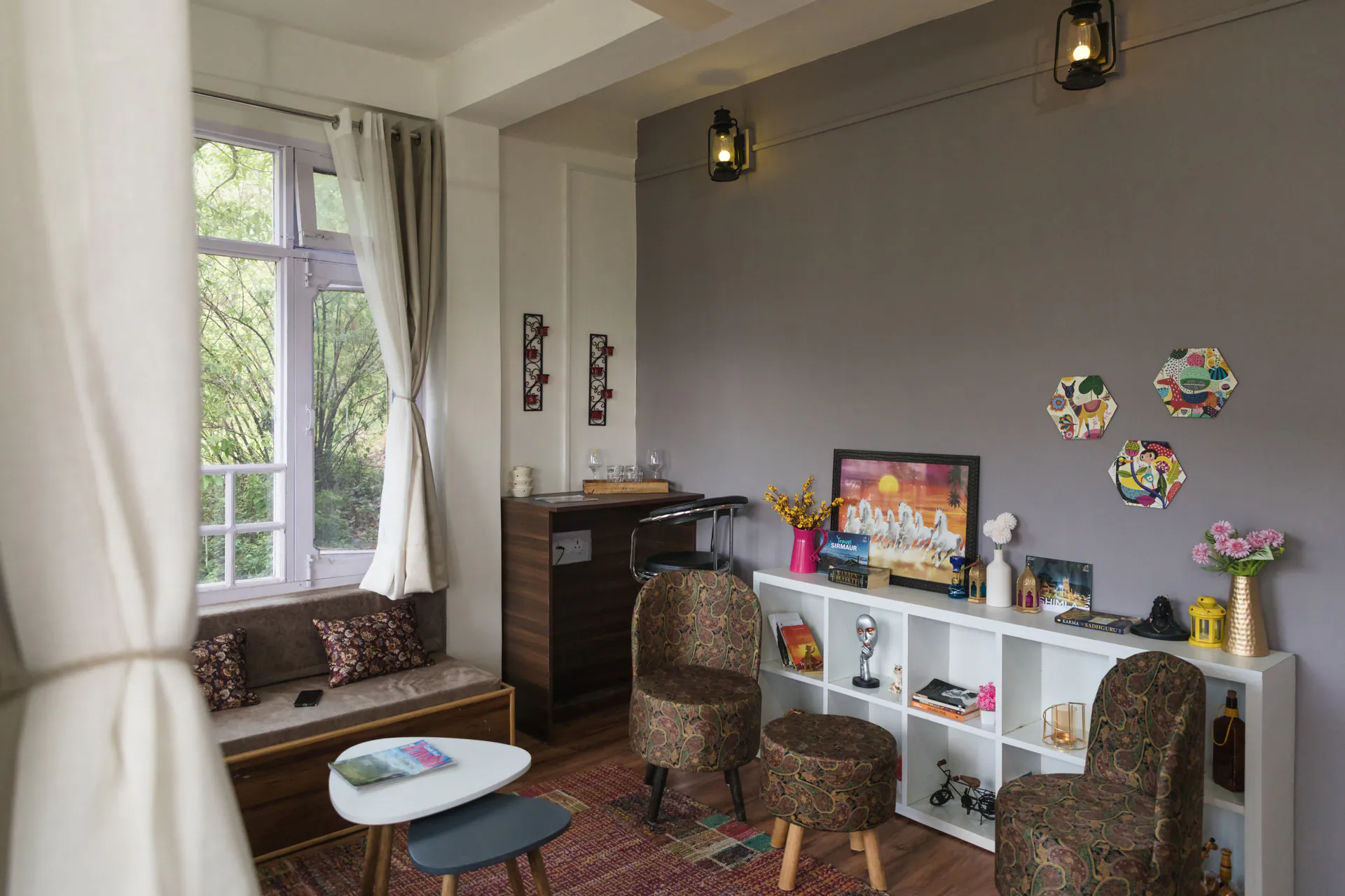 French Window Suite Bar Seating Workstation Library 6