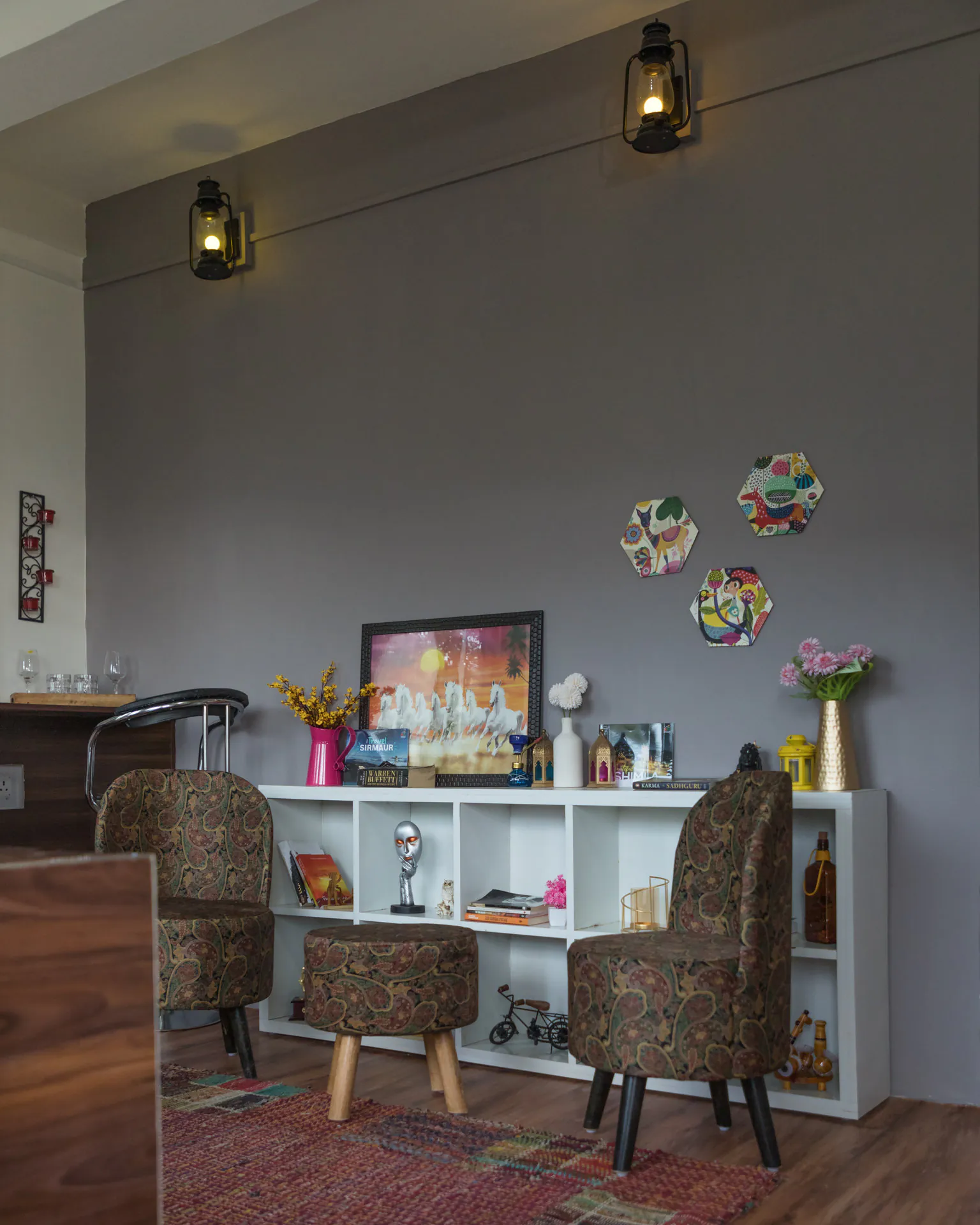 French Window Suite Bar Seating Workstation Library 7
