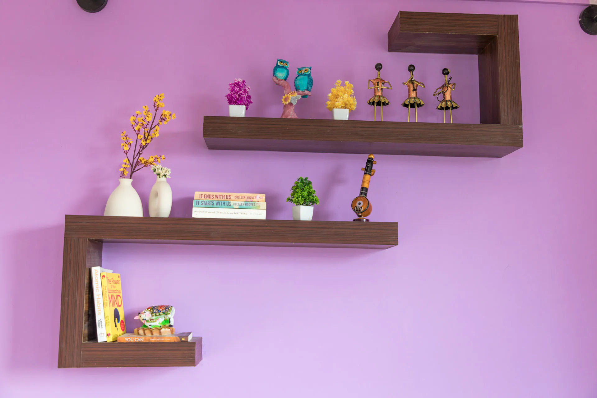 Garden View Apartment Seating Decor 6