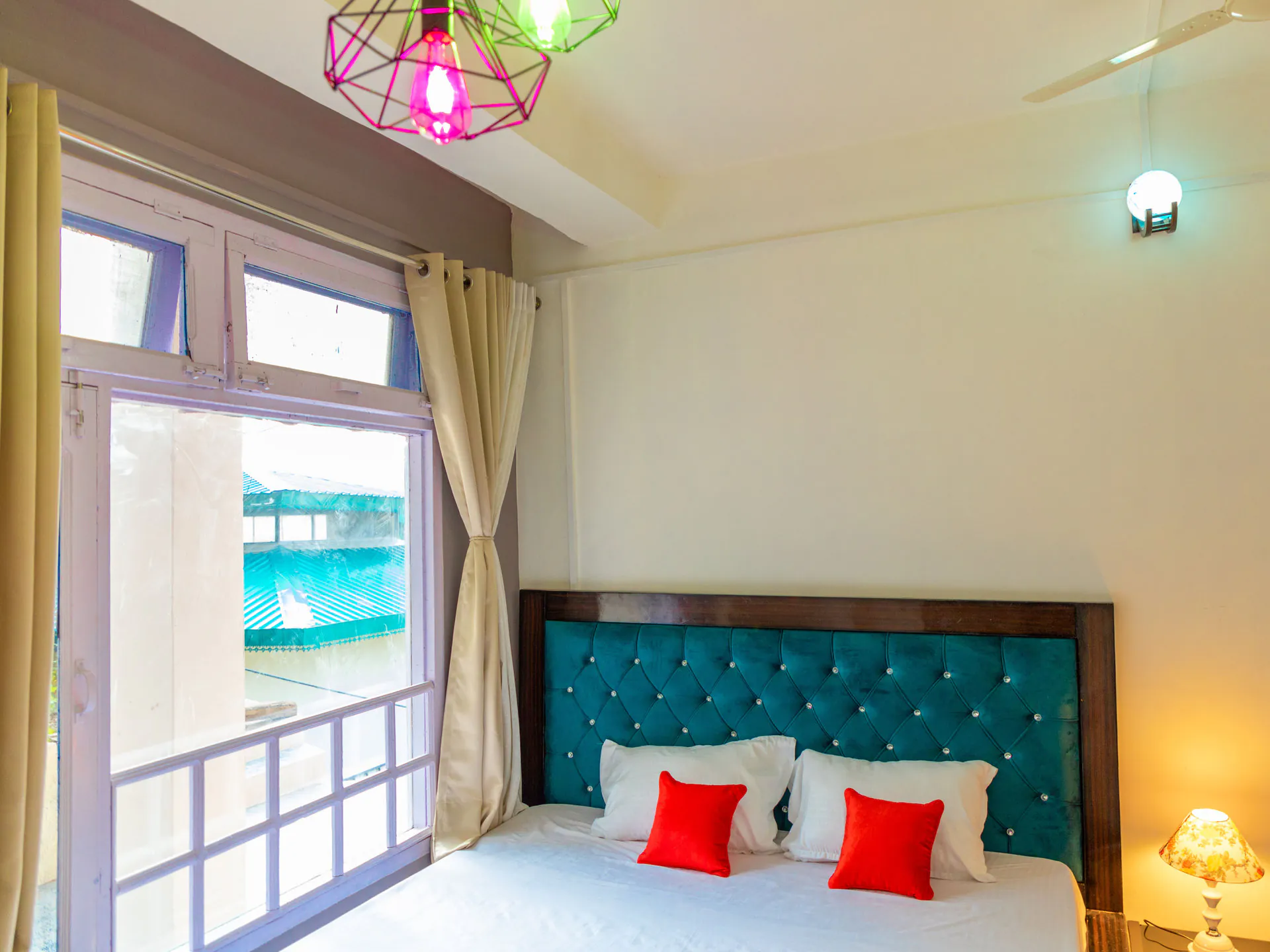 Garden View Suite Bedroom Garden Vista