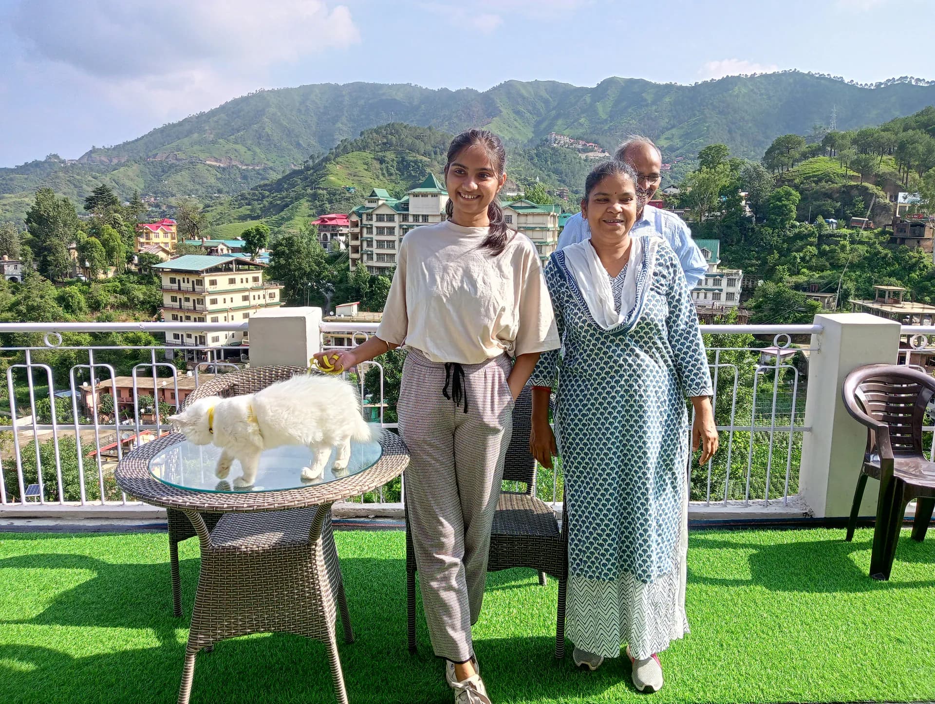 Happy Family Stay Himachal Homestay 3