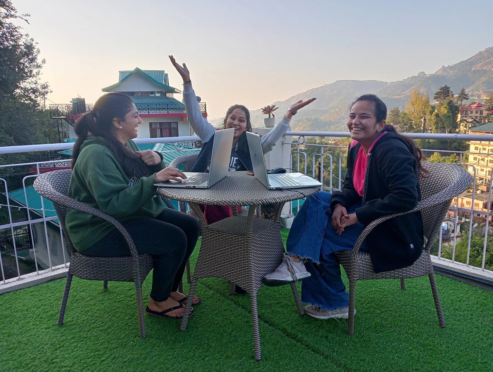 Happy Family Stay Himachal Homestay 7