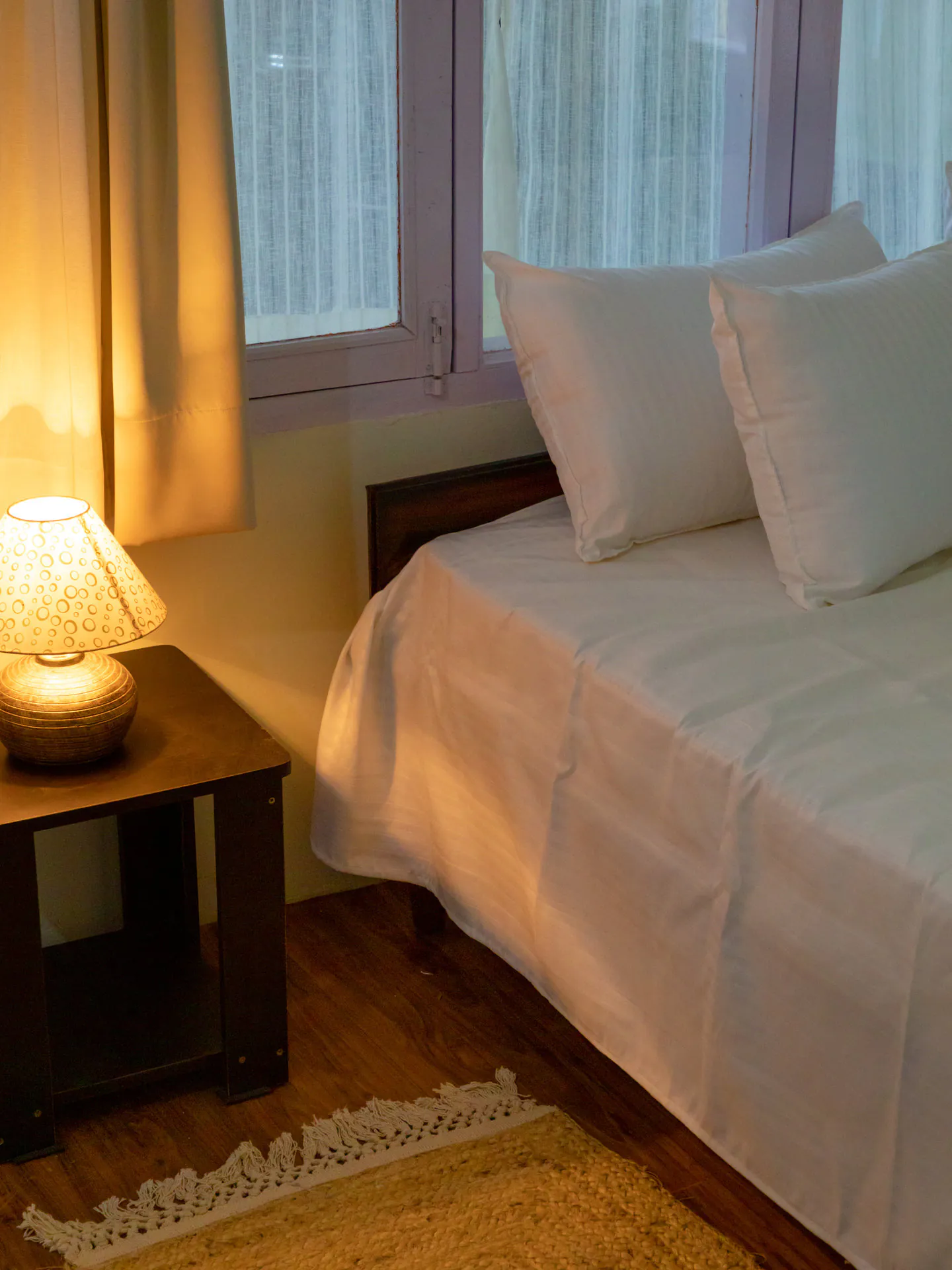 Jute Suite Bedroom Mountain View 3