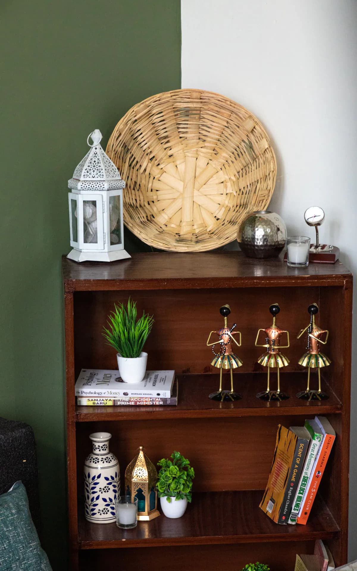 Jute Suite Bookshelf Corner