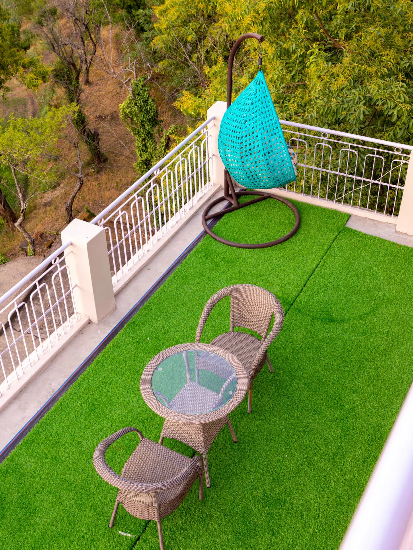 Terrace Seating Mountain Horizon 8