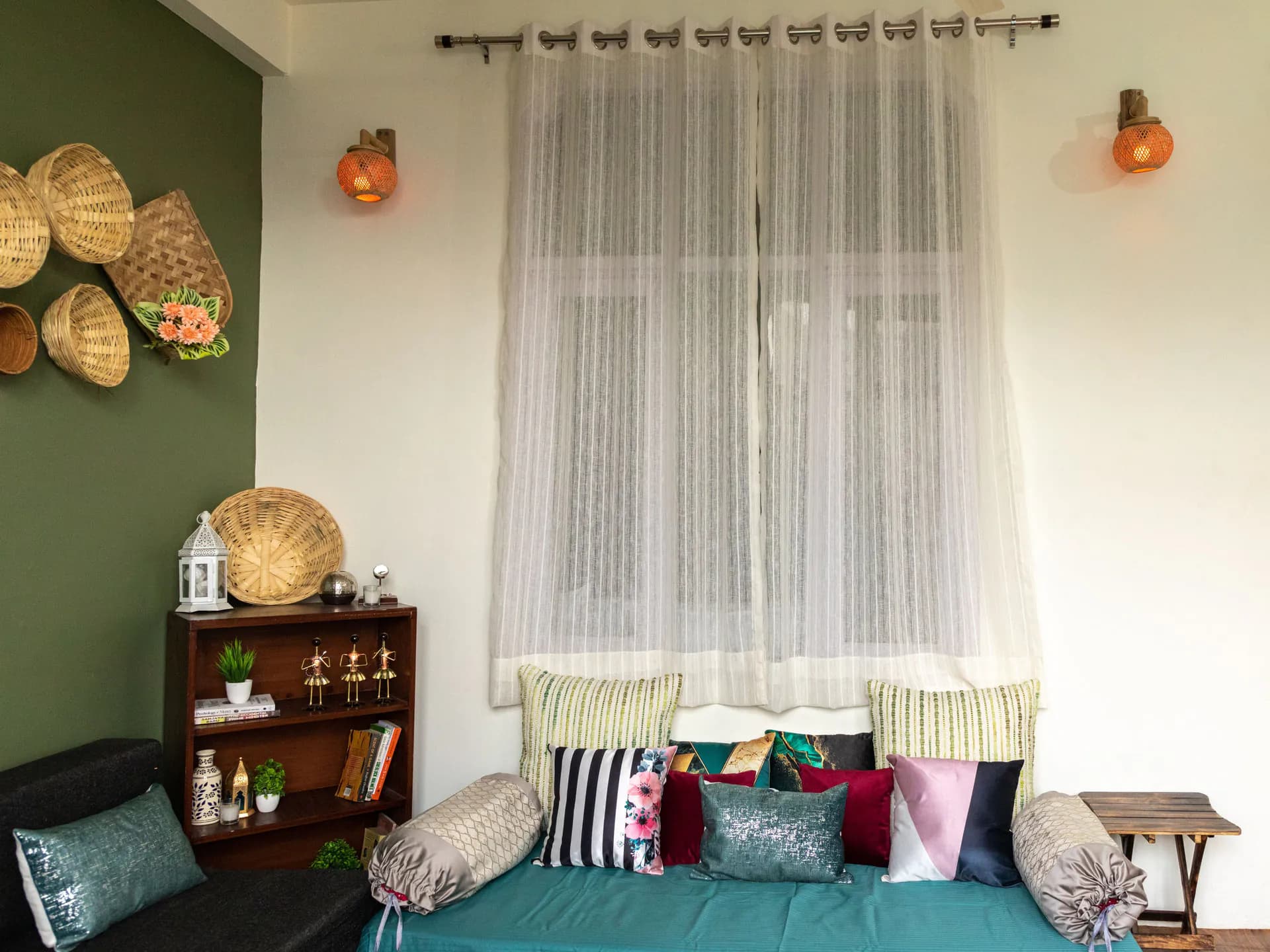 Jute Family Suite