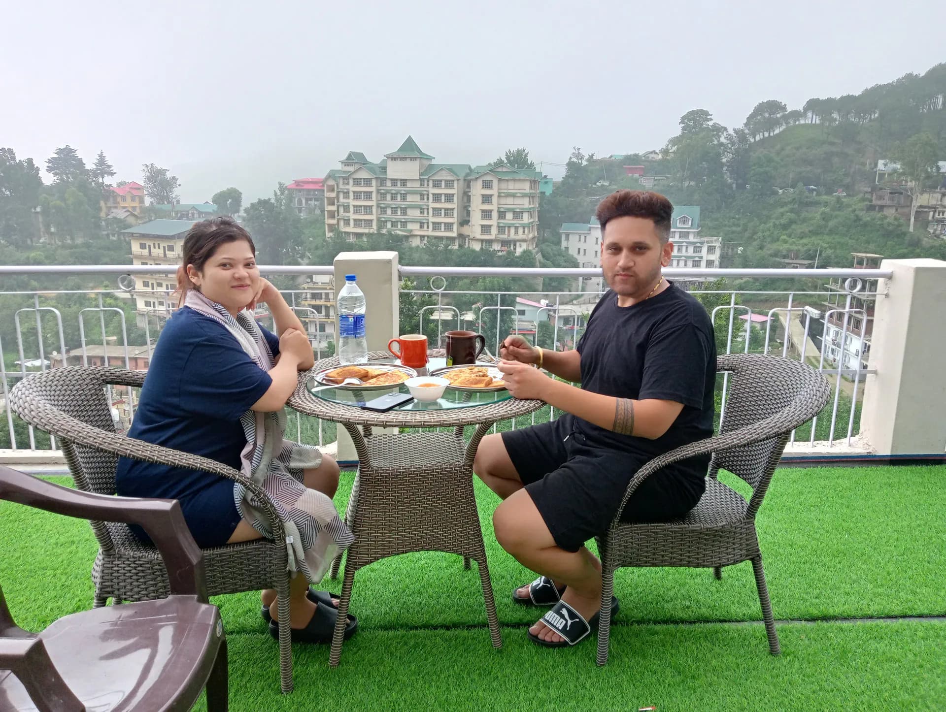 Terrace Dining Mountain View Kandaghat 5